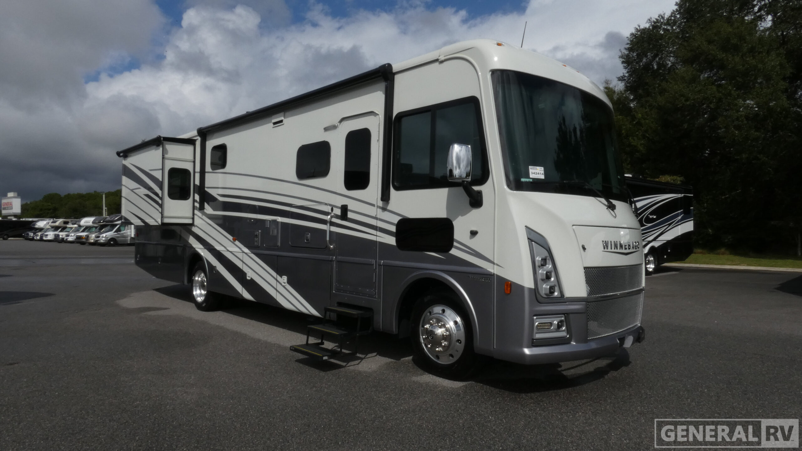 2026 Winnebago ADVENTURER 35F in orange park FL