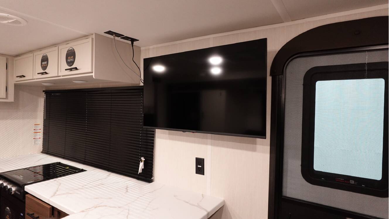 A photo of this 2026 Prime Time Rv AVENGER 25MKO