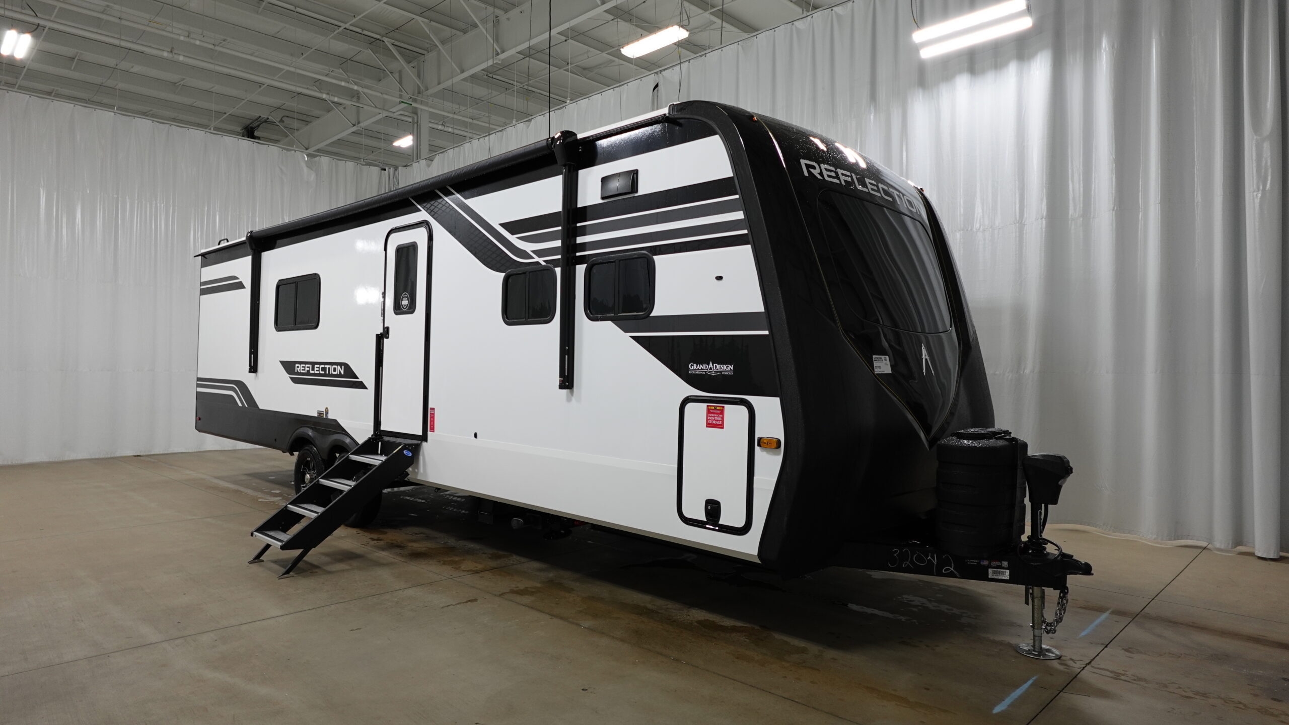 2026 Grand Design REFLECTION 322FKTS in birch run MI