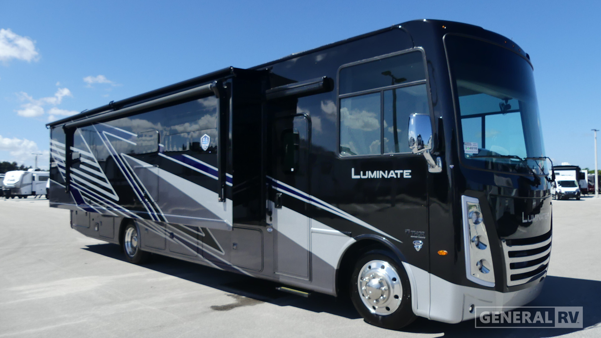 2026 Thor Motor Coach LUMINATE CC35 in fort pierce FL