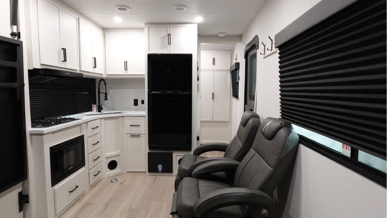 A photo of this 2026 Grand Design MOMENTUM 17MAV