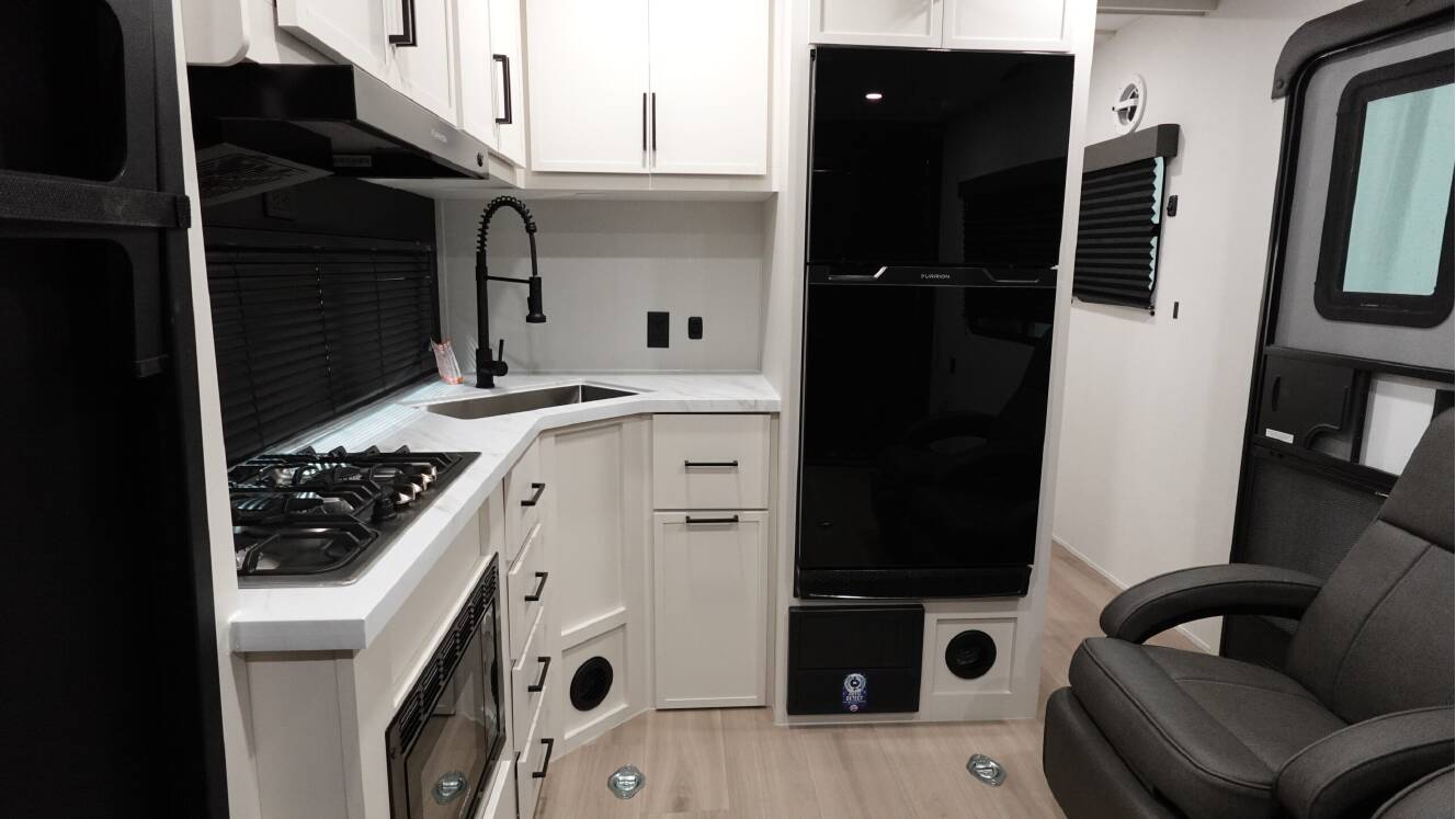 A photo of this 2026 Grand Design MOMENTUM 17MAV