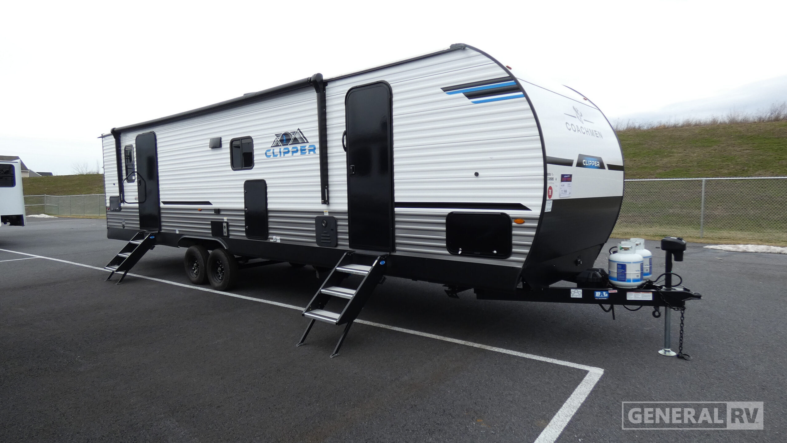 2026 Coachmen CLIPPER 6K SERIES 282DORM in elizabetown PA