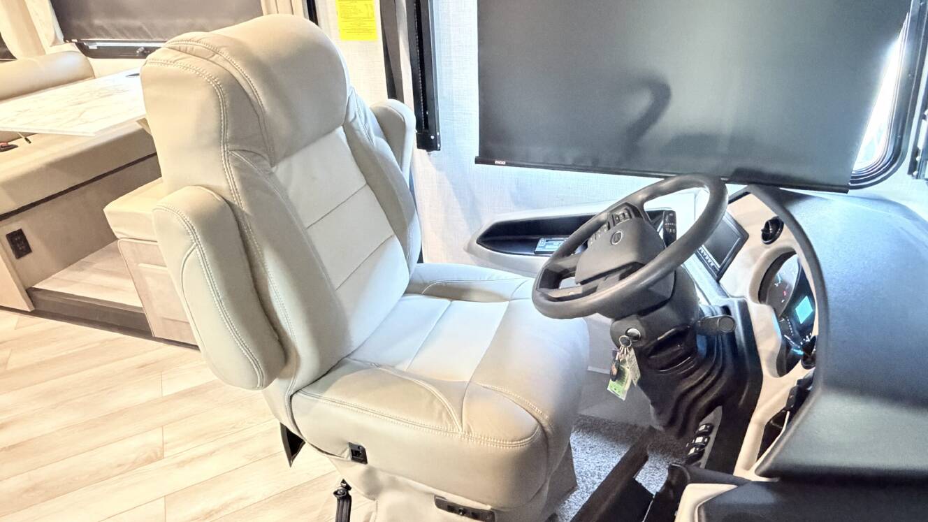 A photo of this 2024 Fleetwood FORTIS 34MB