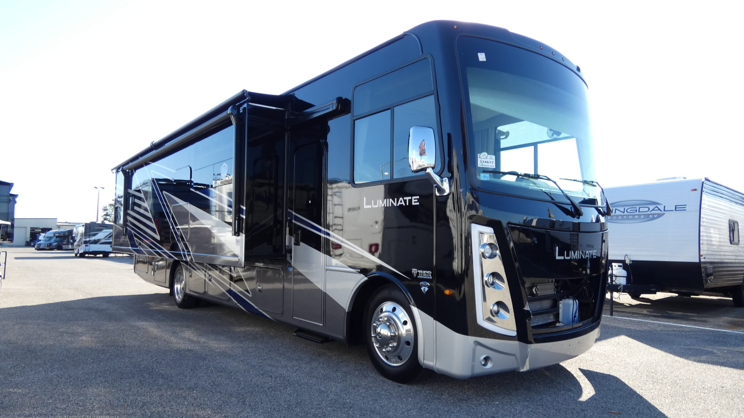 2026 Thor Motor Coach LUMINATE CC35 in winter garden FL