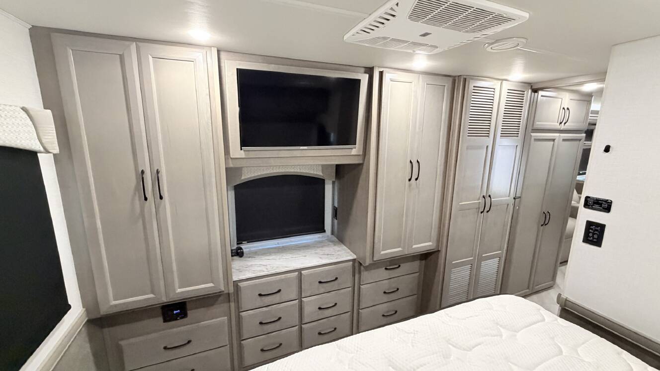 A photo of this 2024 Fleetwood FORTIS 34MB