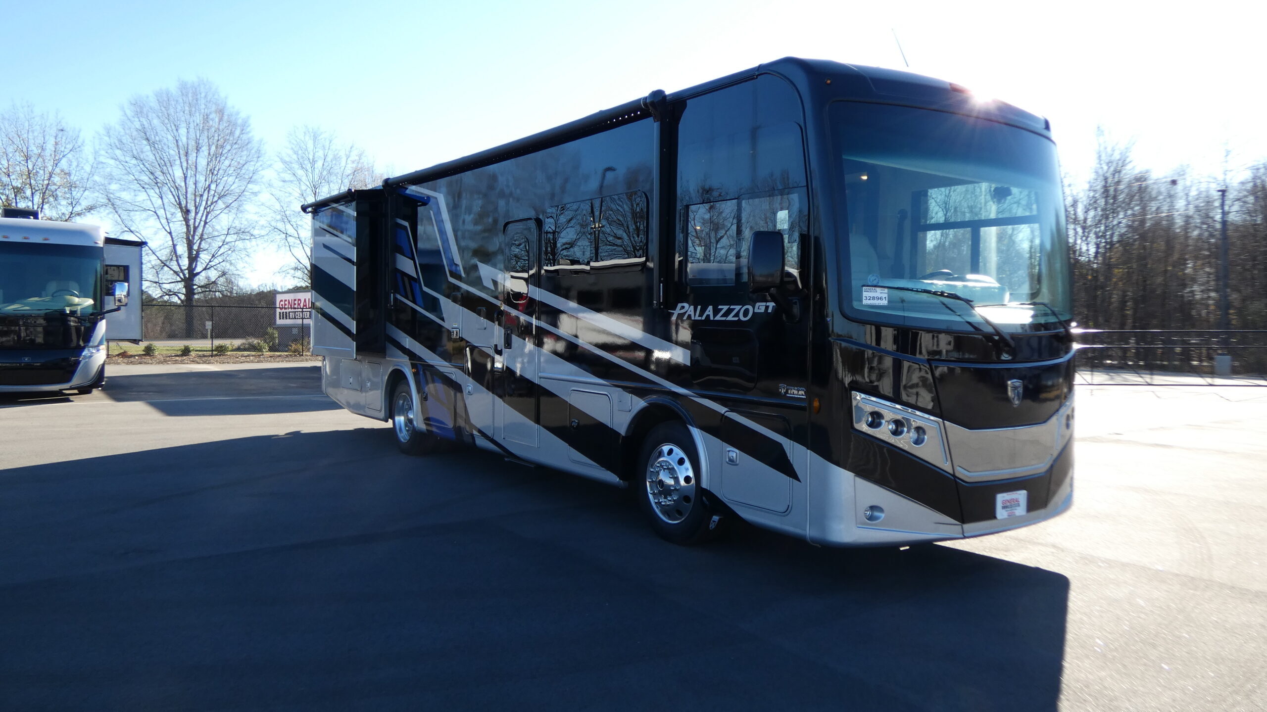 2026 Thor Motor Coach PALAZZO GT 33.6 in salisbury NC