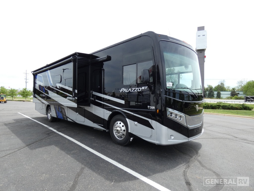 2026 Thor Motor Coach PALAZZO GT 37.5 in wixom MI