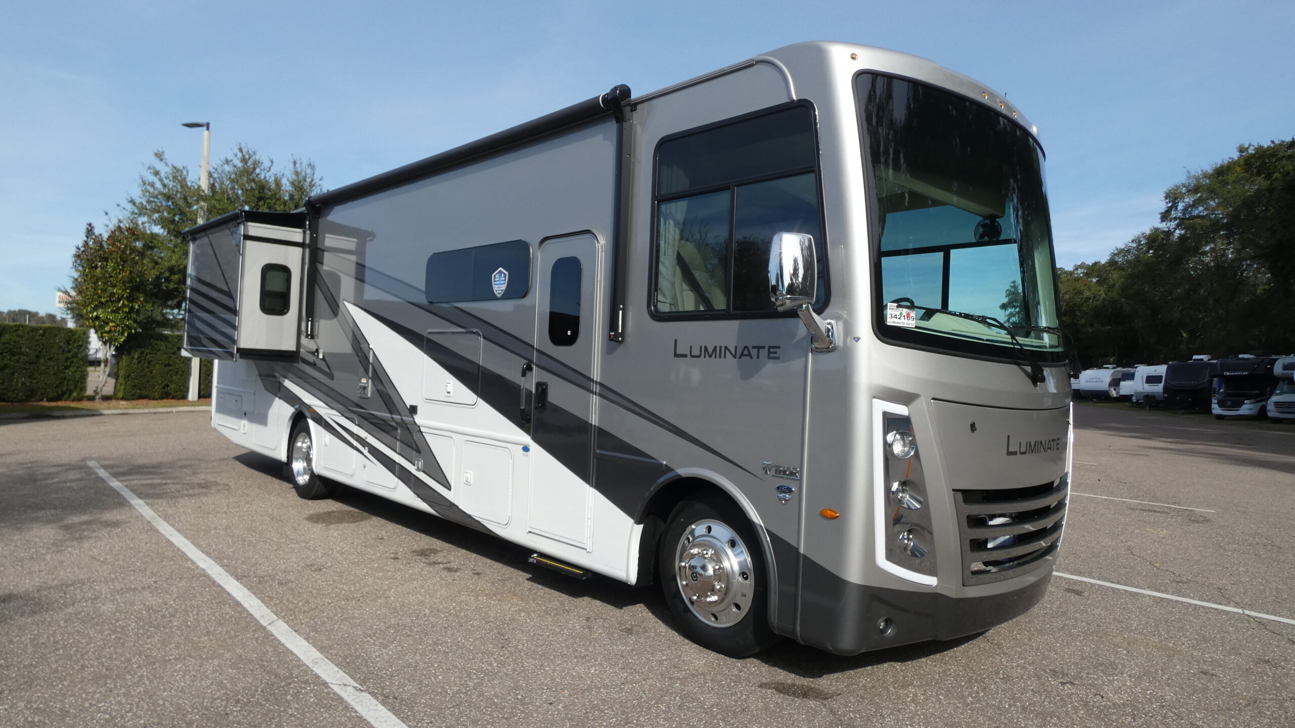 2026 Thor Motor Coach LUMINATE GG35 in dover FL