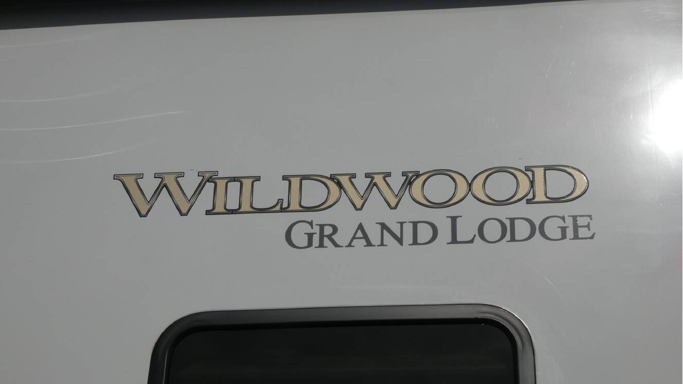A photo of this 2026 Forest River WILDWOOD GRAND LODGE 42FLDL