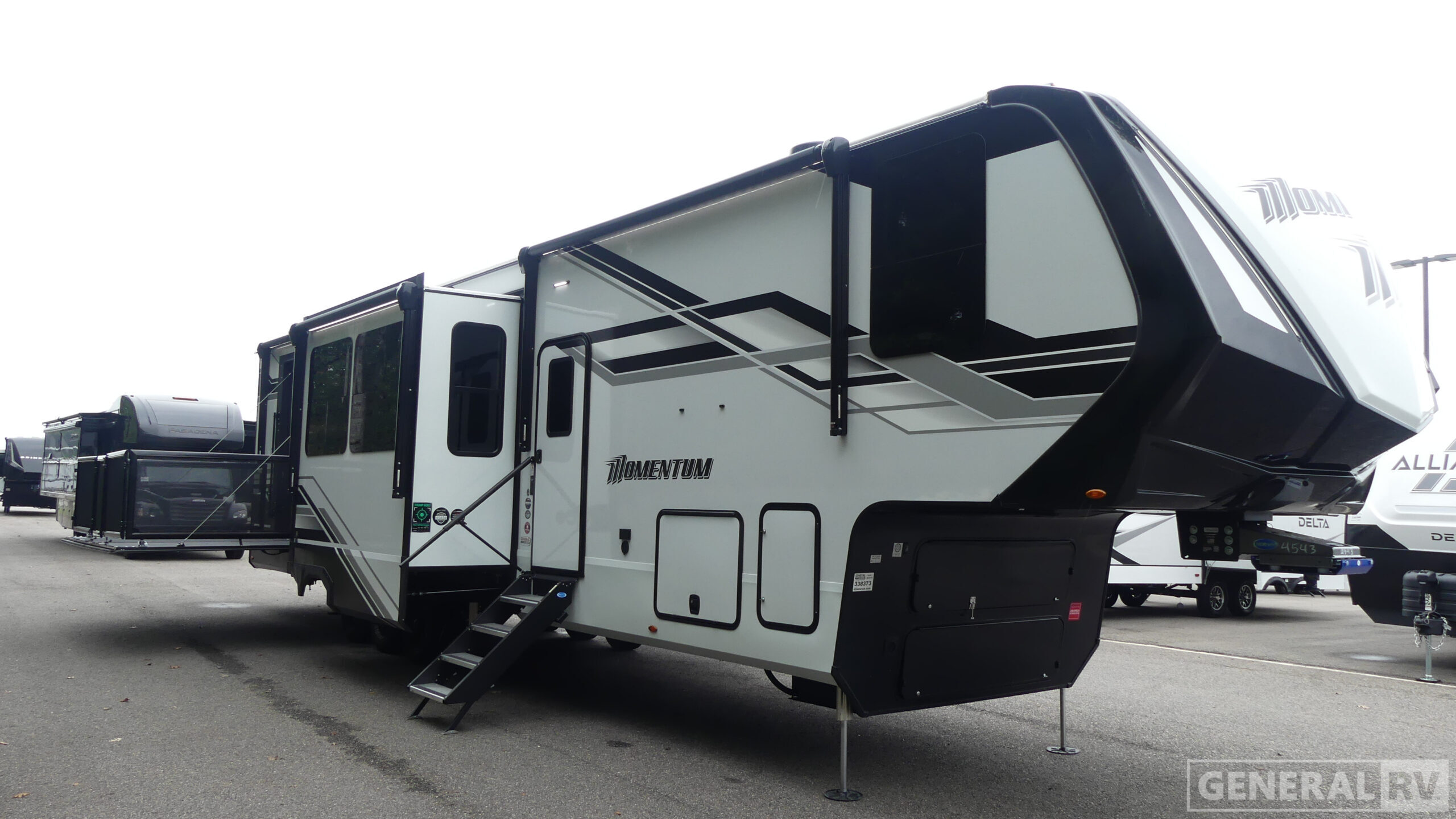2026 Grand Design MOMENTUM M-CLASS 399M in ashland VA