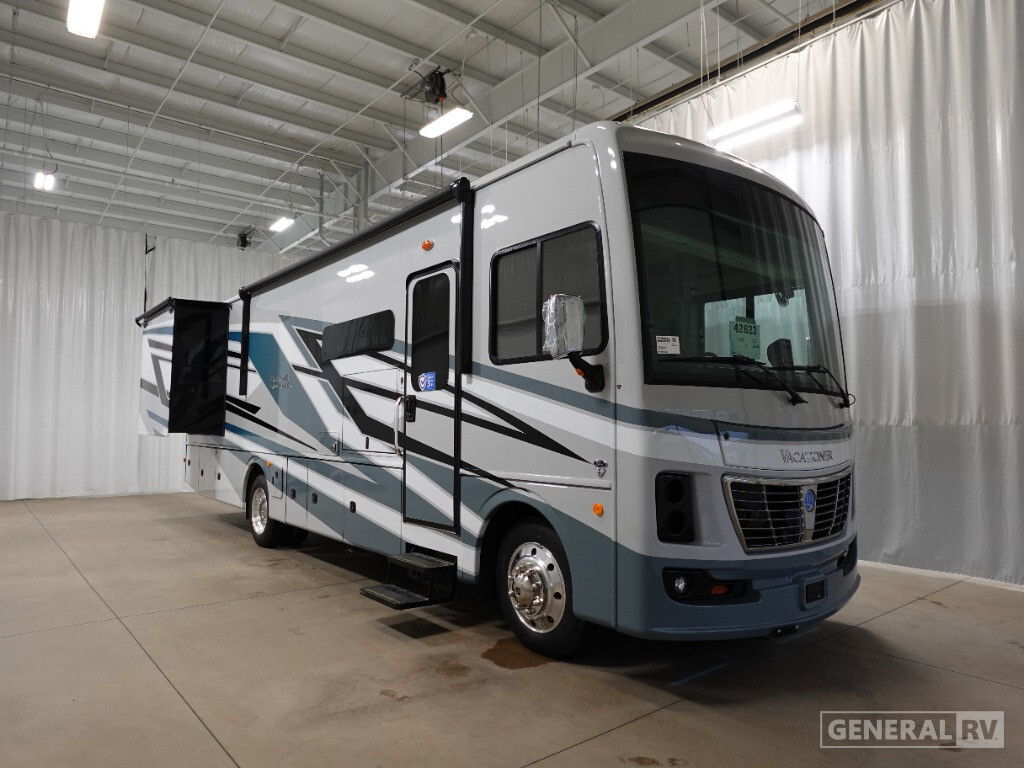 2026 Holiday Rambler VACATIONER 33C in wixom MI