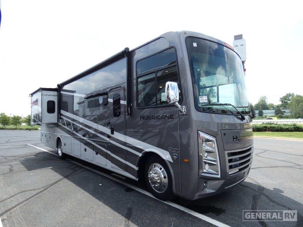 2026 Thor Motor Coach HURRICANE 35G in wixom MI