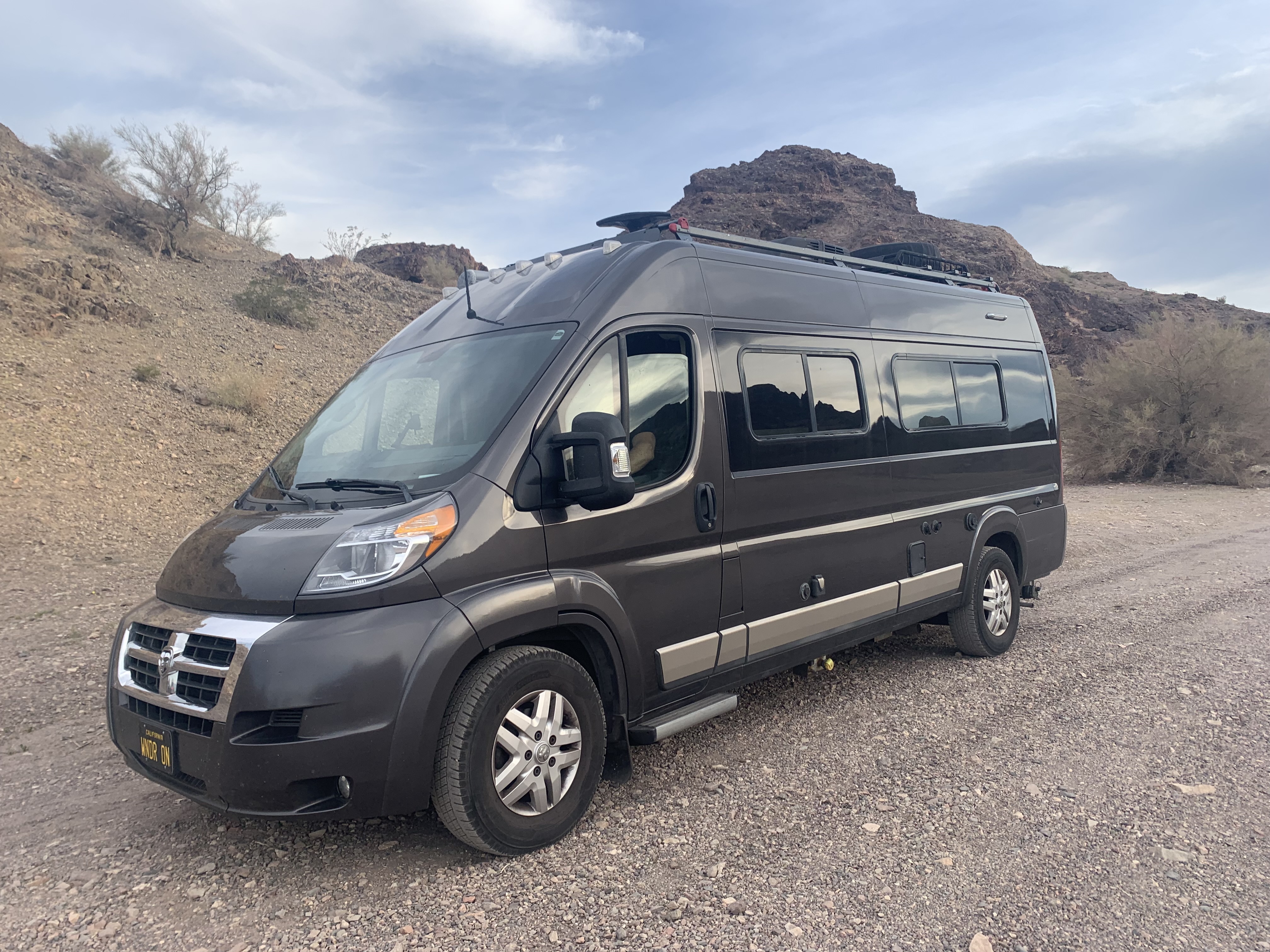 2018 Winnebago TRAVATO 59K in montara CA