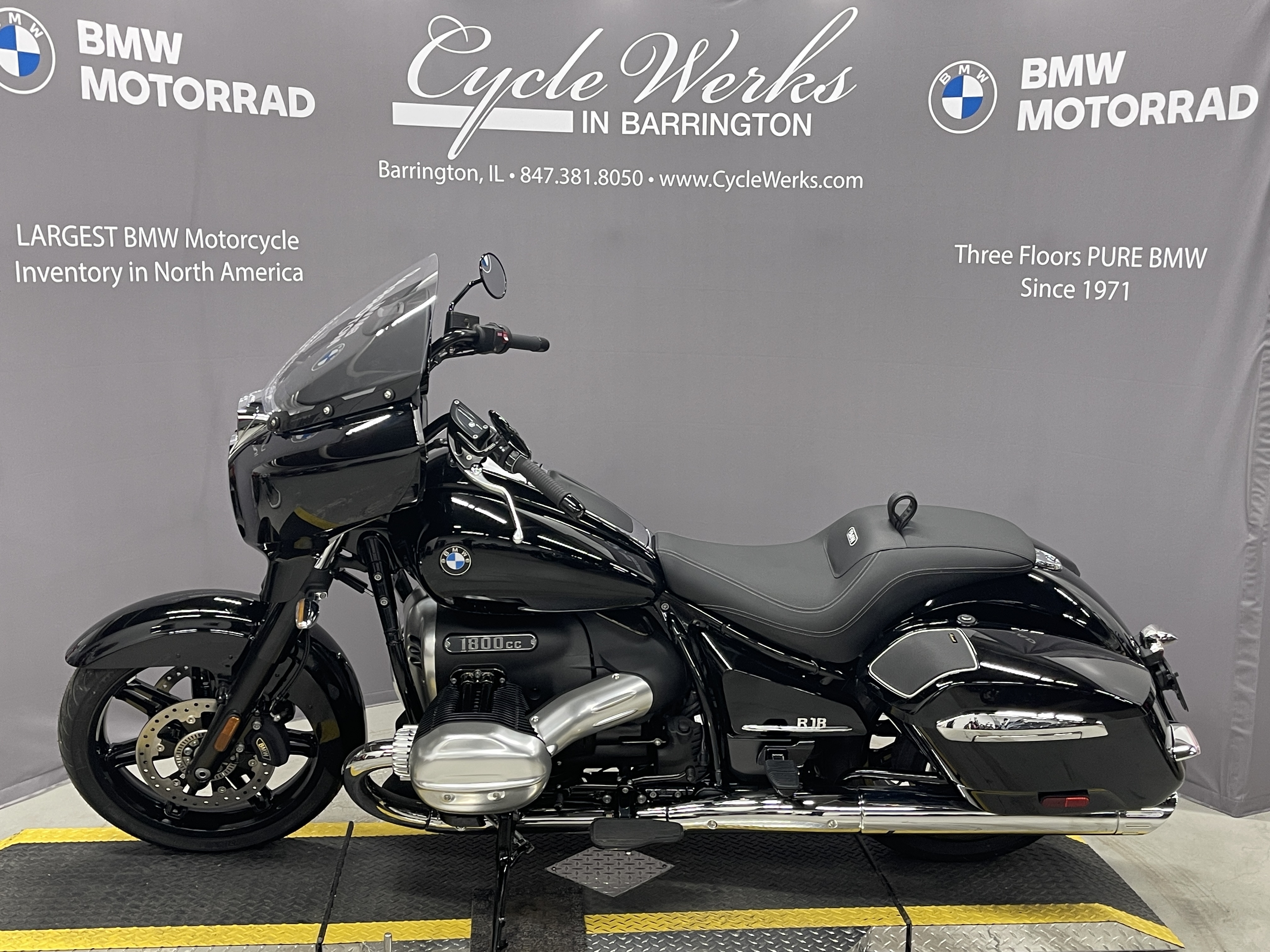 2025 BMW R 18 B B in Barrington, IL