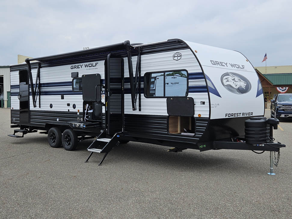 2027 Forest River Cherokee Grey Wolf 26DBH in streetsboro OH