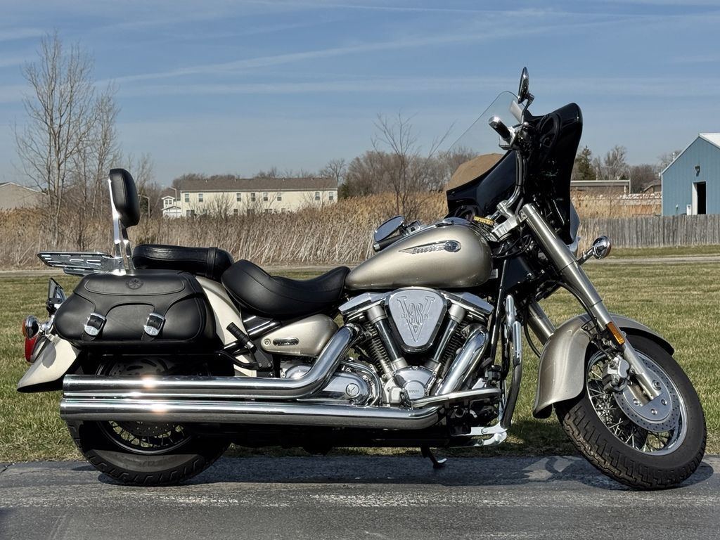 2001 Yamaha Roadstar in Monee, IL