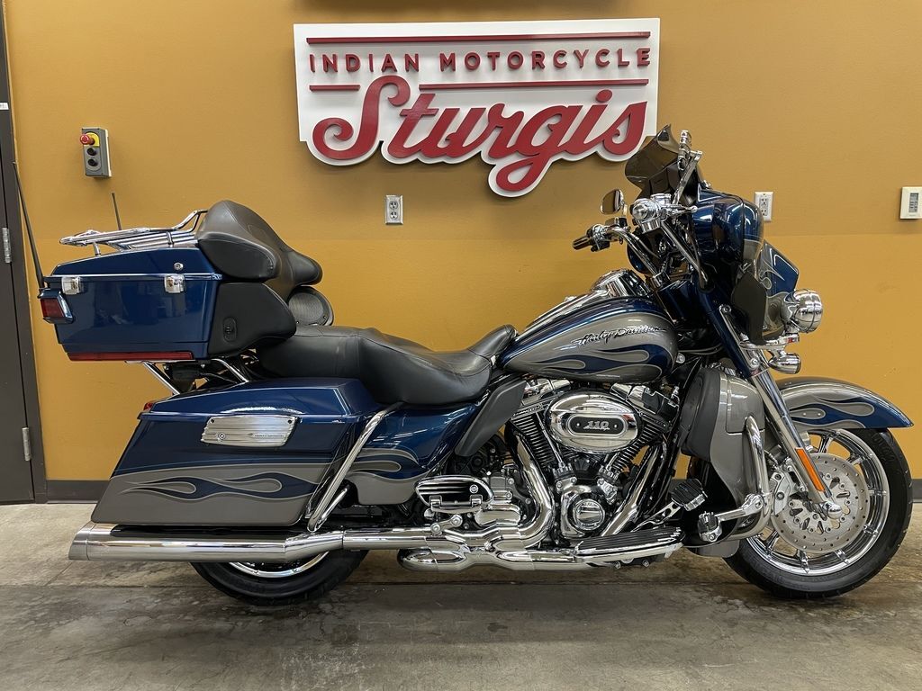 2010 Harley-Davidson® FLHTCUSE5 - CVO Ultra Classic® Electra Glide CVO ULTRA CLASSIC in Sturgis, SD