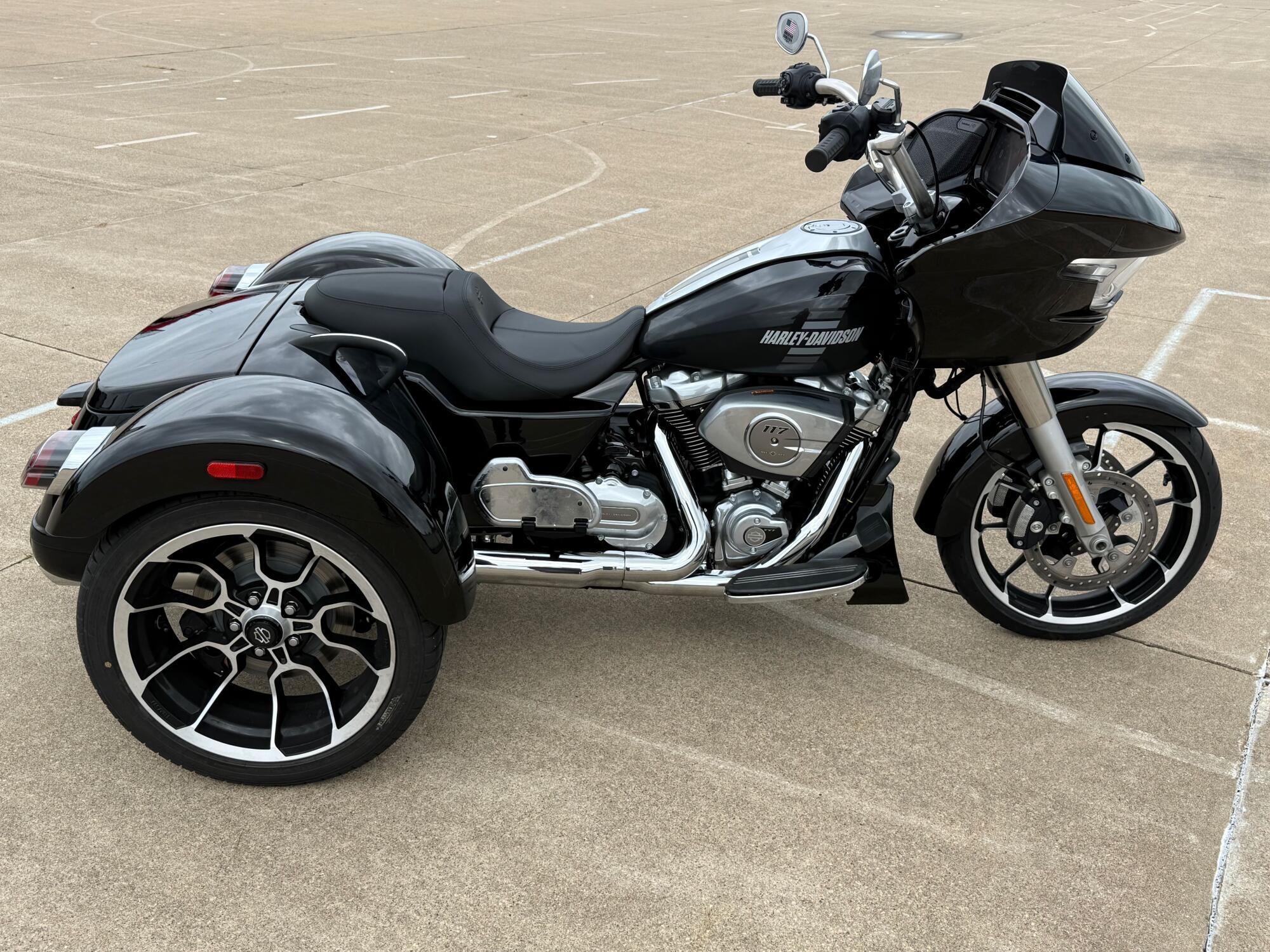 2026 Harley-Davidson Road Glide 3 3 in Clinton, IA