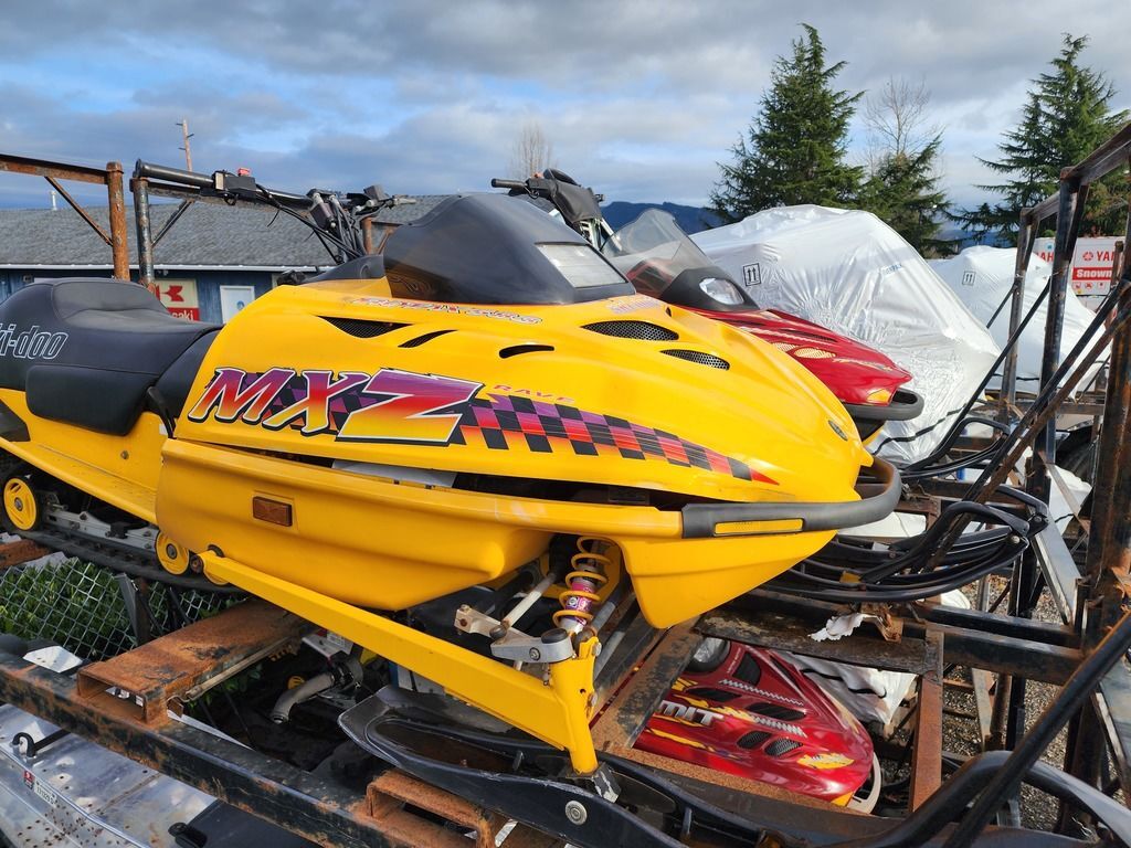 1997 Ski-Doo MXZ 583 600R E-TEC® in enumclaw WA
