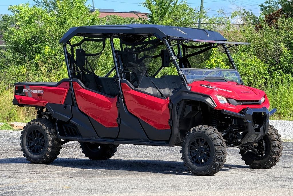 2024 Honda® Pioneer 1000-6 Deluxe Crew in east ridge TN