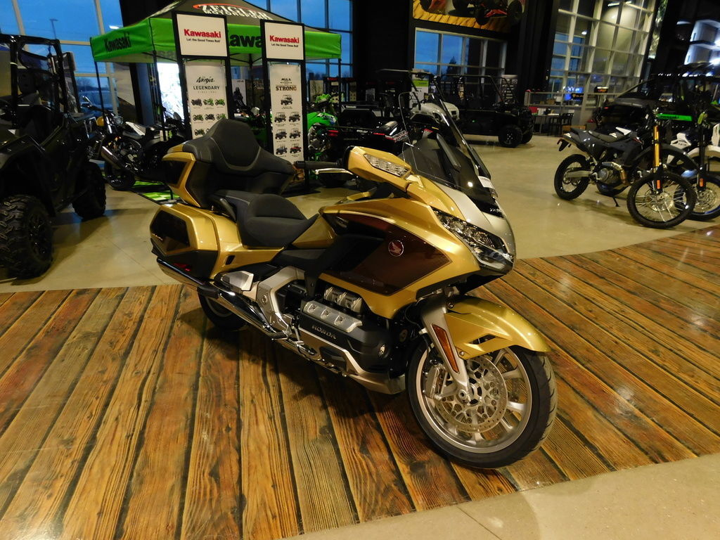 2025 Honda® Gold Wing Tour 50th Anniversary DCT TOUR DCT in Kalamazoo, MI