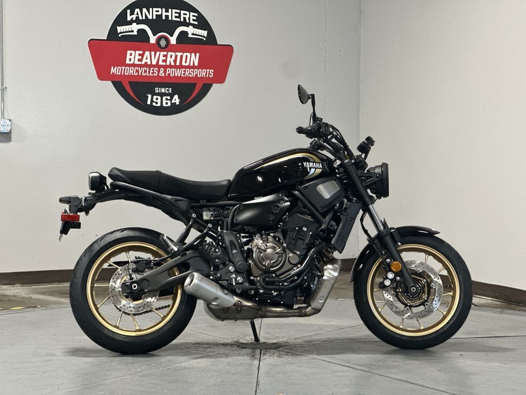 2026 Yamaha XSR700TB 700 in Tigard, OR