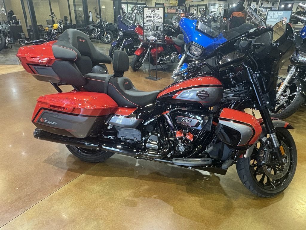2026 Harley-Davidson® FLHXLSE - CVO Street Glide® Limited CVO LIMITED in Baymeadows Jacksonville, FL