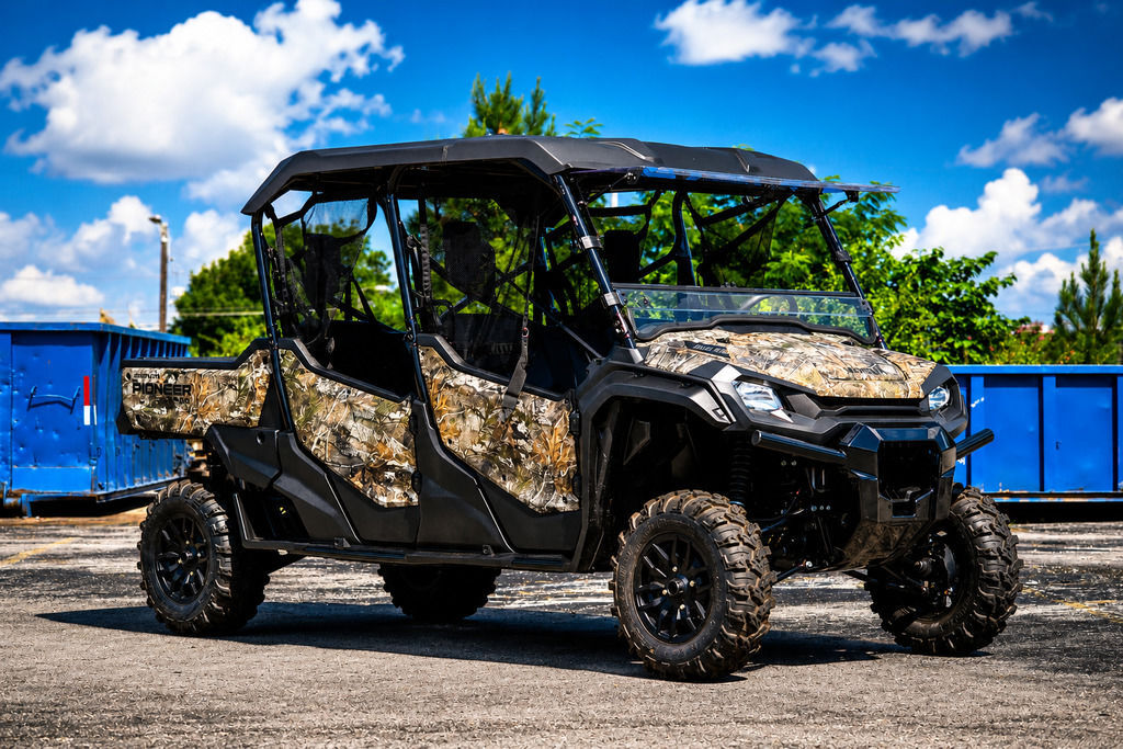 2025 Honda® Pioneer 1000-6 Deluxe Crew TrueTimber Atera Camo in east ridge TN