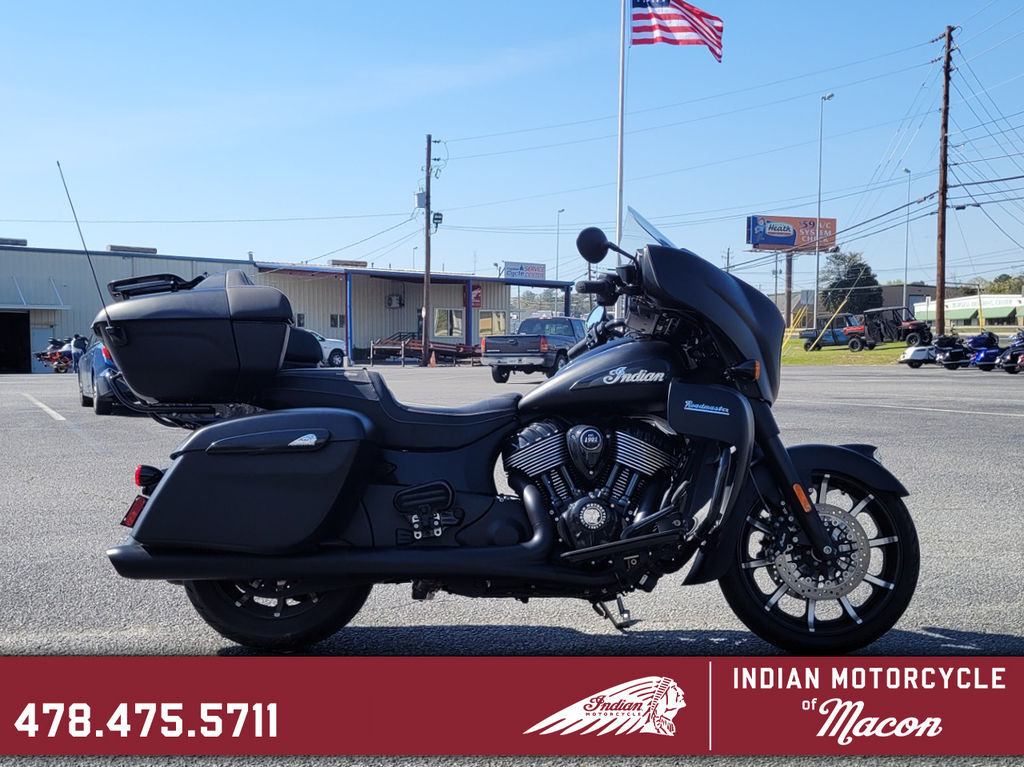 2023 Indian Motorcycle® Roadmaster® Dark Horse® Black Smoke DARK HORSE in Macon, GA