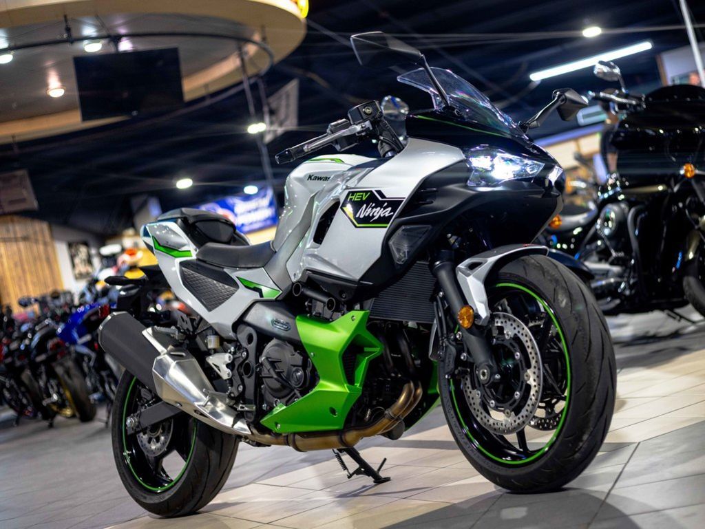 2024 Kawasaki Ninja® 7 Hybrid ABS HYBRID ABS in New Braunfels, TX