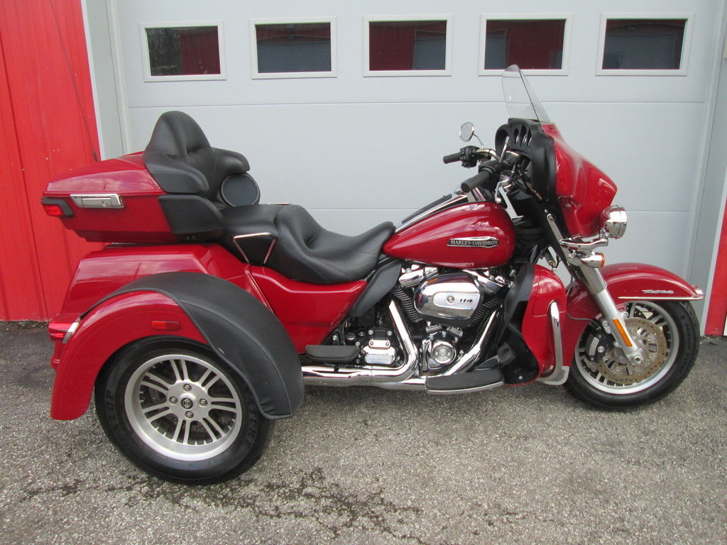 2021 Harley-Davidson® FLHTCUTG - Tri Glide® Ultra ULTRA CLASSIC in Lewis Center, OH