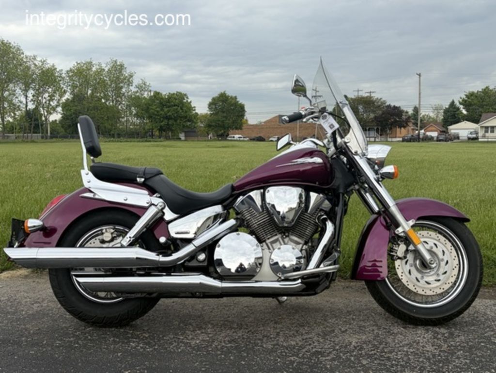 2005 Honda® VTX 1300 C 1300C in Lewis Center, OH
