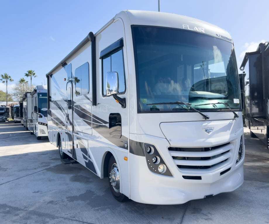 2024 Fleetwood FLAIR 28A in sanford FL