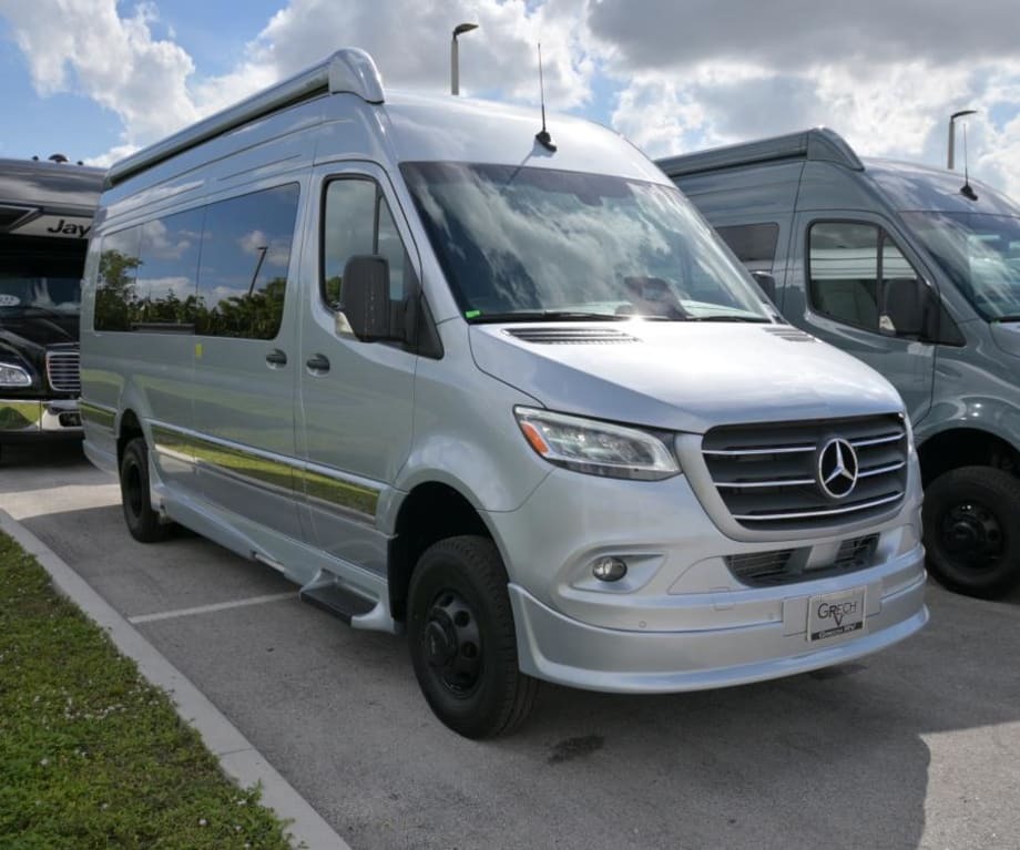 2027 Grech Rv STRADA-ION STRADA-I-AWD-T TOUR in port st. lucie FL