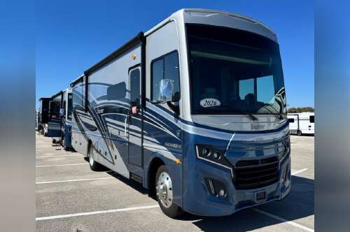 2026 Fleetwood BOUNDER 33C in port st. lucie FL