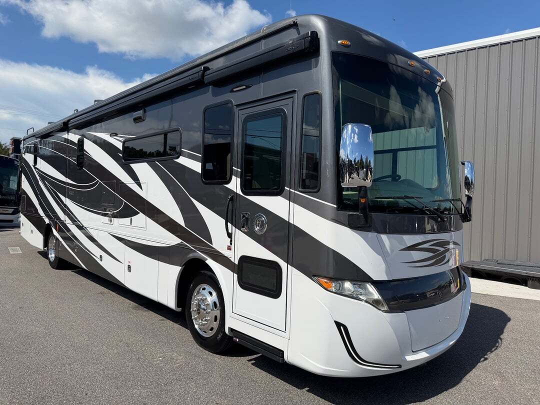 2021 Tiffin Allegro Red 340 38 LL in seffner FL