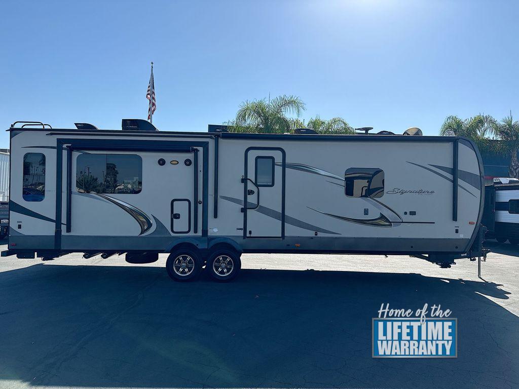 2019 Forest River Rv Rockwood Signature Ultra Lite 8329SS RV