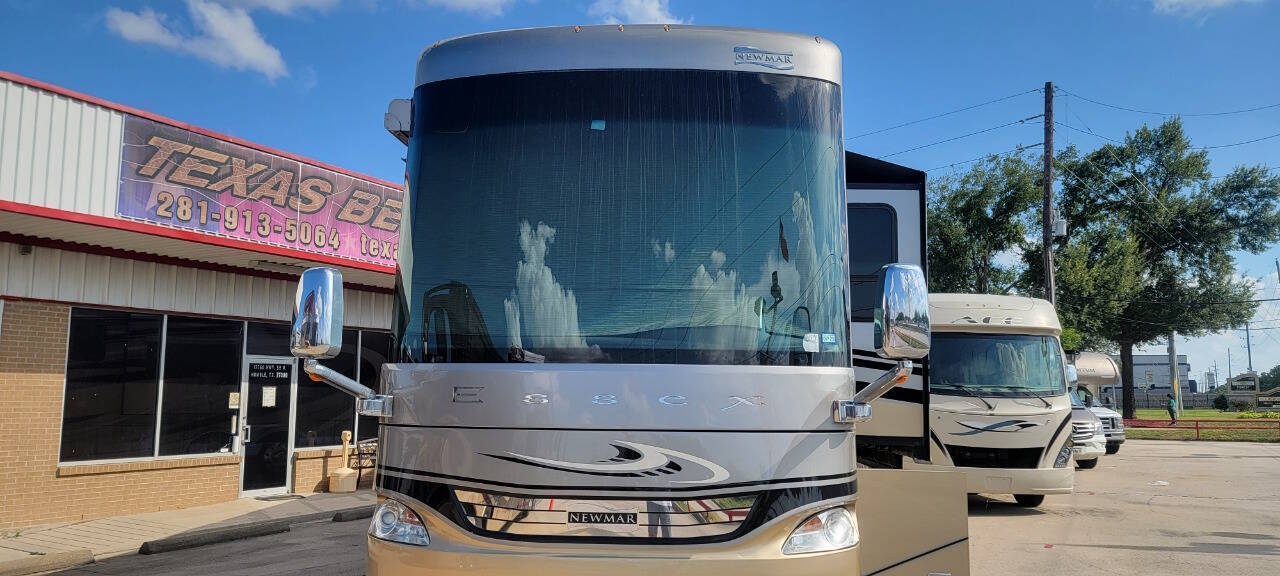 2016 Newmar ESSEX 4519 in houston TX