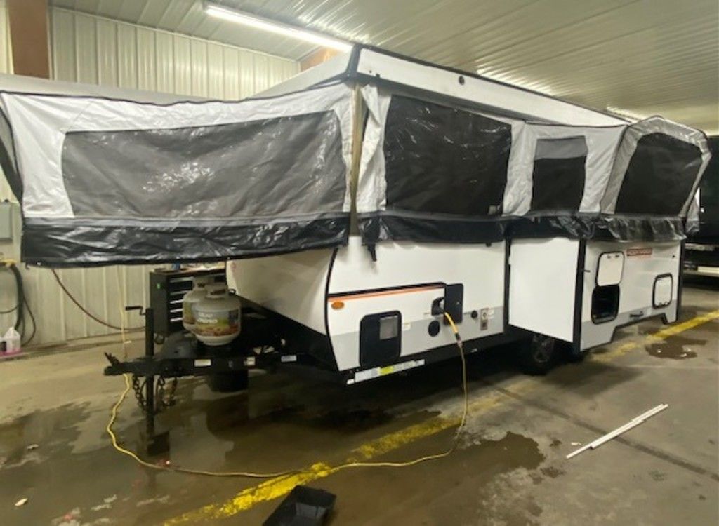2022 Forest River Rv Rockwood High Wall Series HW296 in saegertown PA