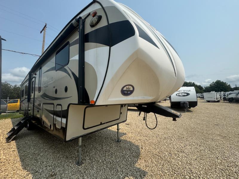 2016 Coachmen Chaparral 390QSMB RV