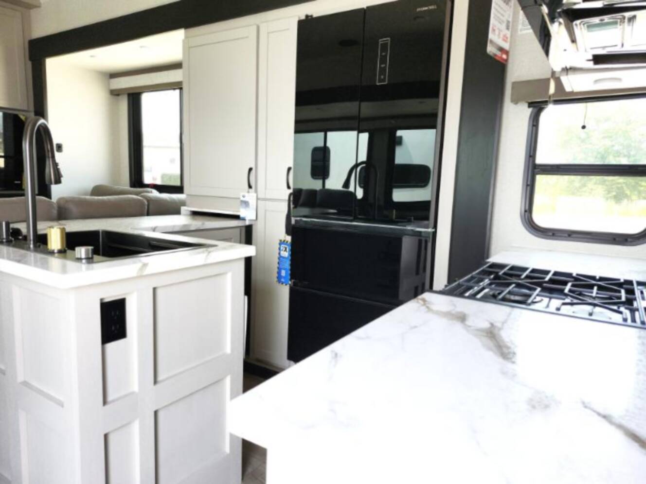 A photo of this 2026 Jayco Seismic 395