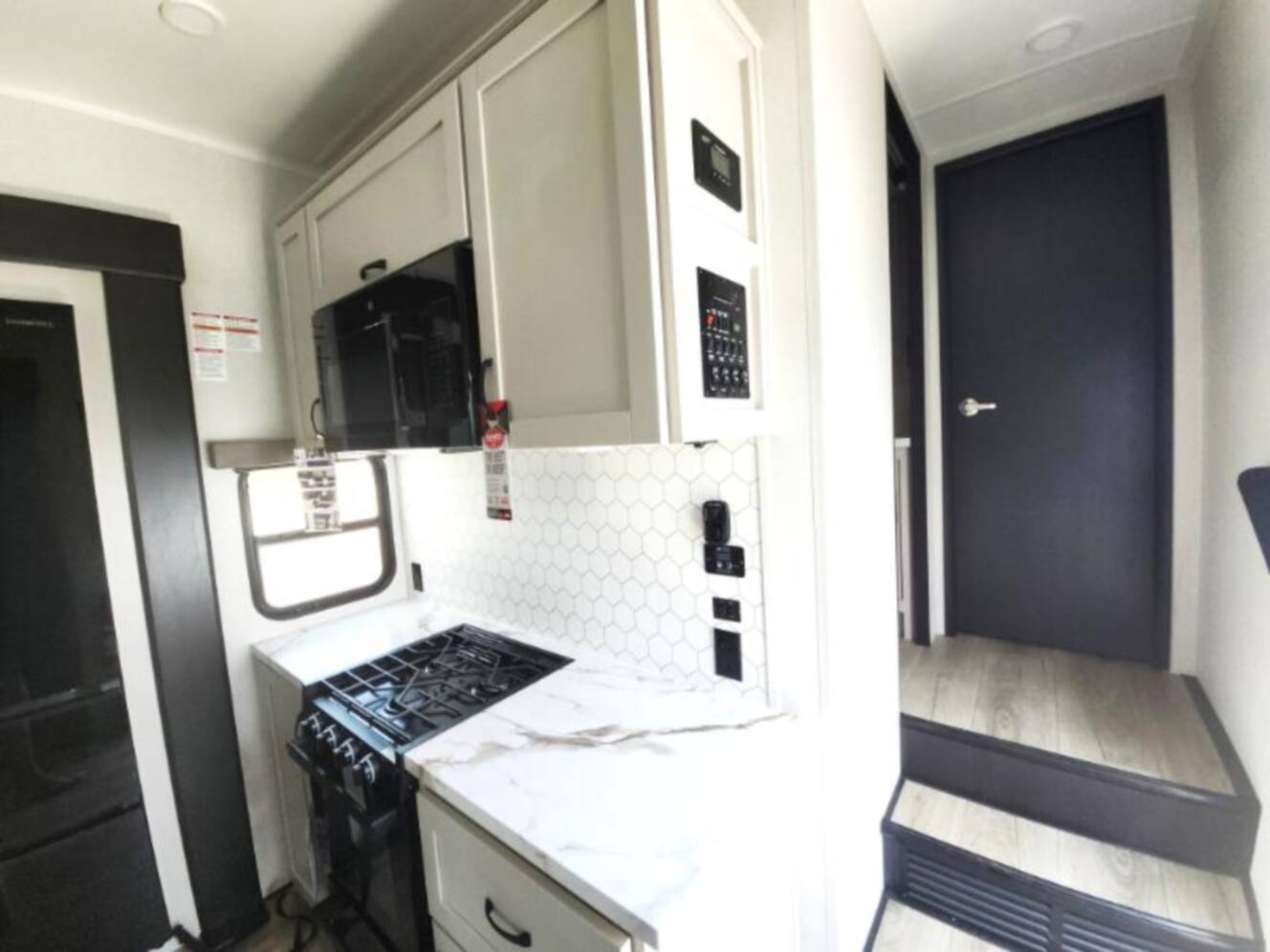 A photo of this 2026 Jayco Seismic 395
