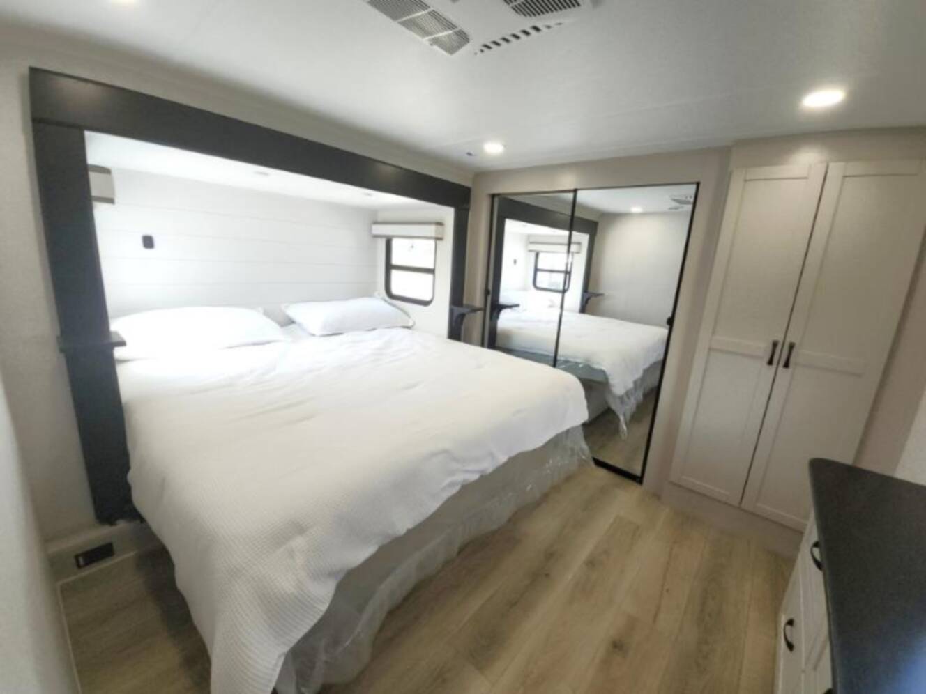 A photo of this 2026 Jayco Seismic 395