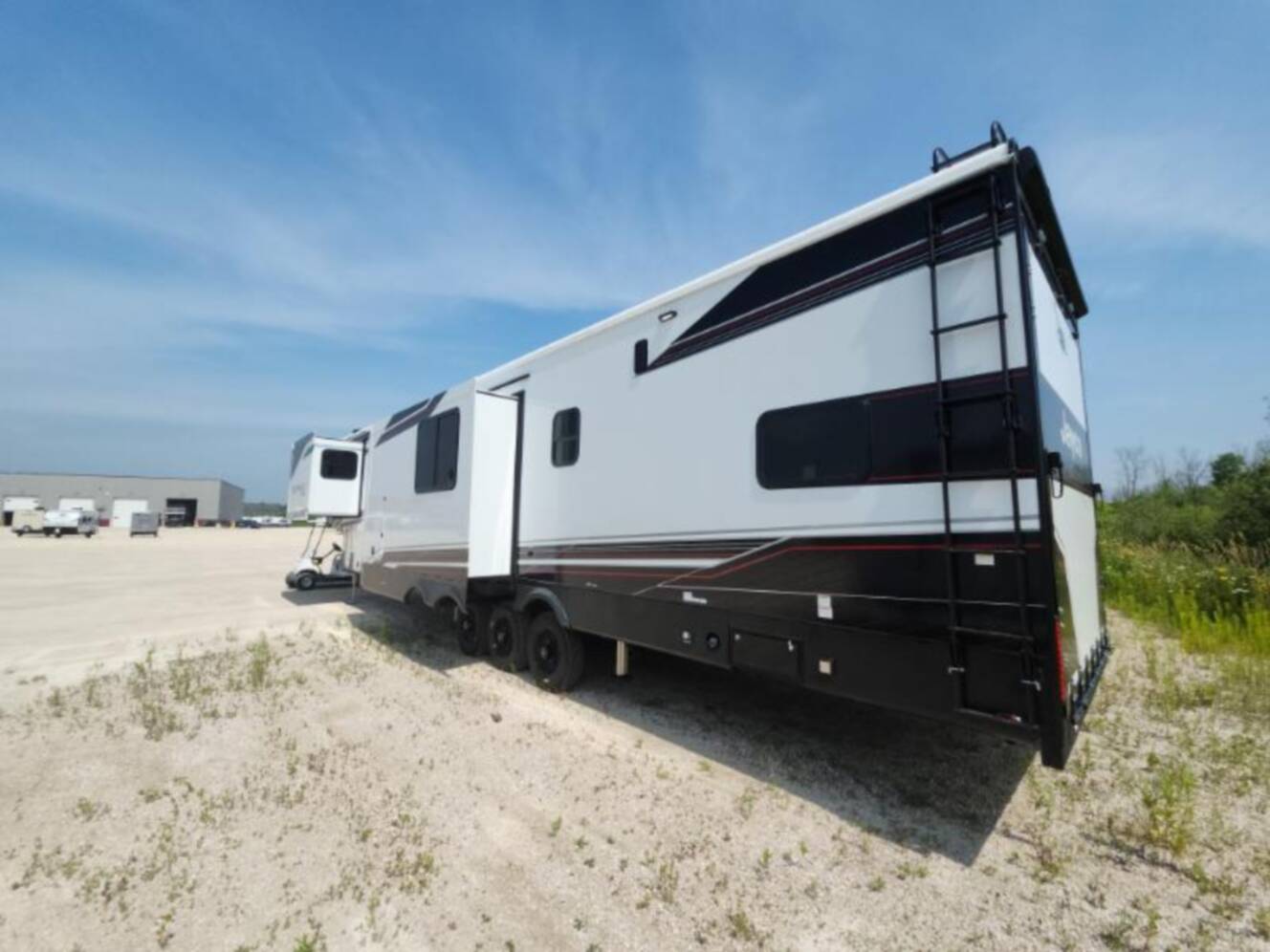 A photo of this 2026 Jayco Seismic 395