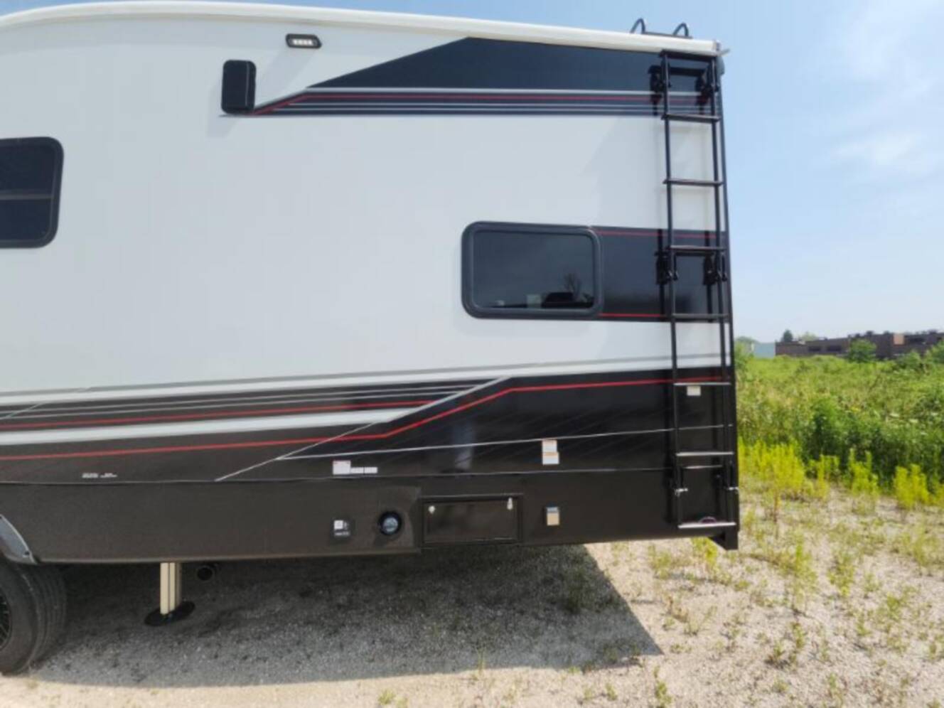 A photo of this 2026 Jayco Seismic 395