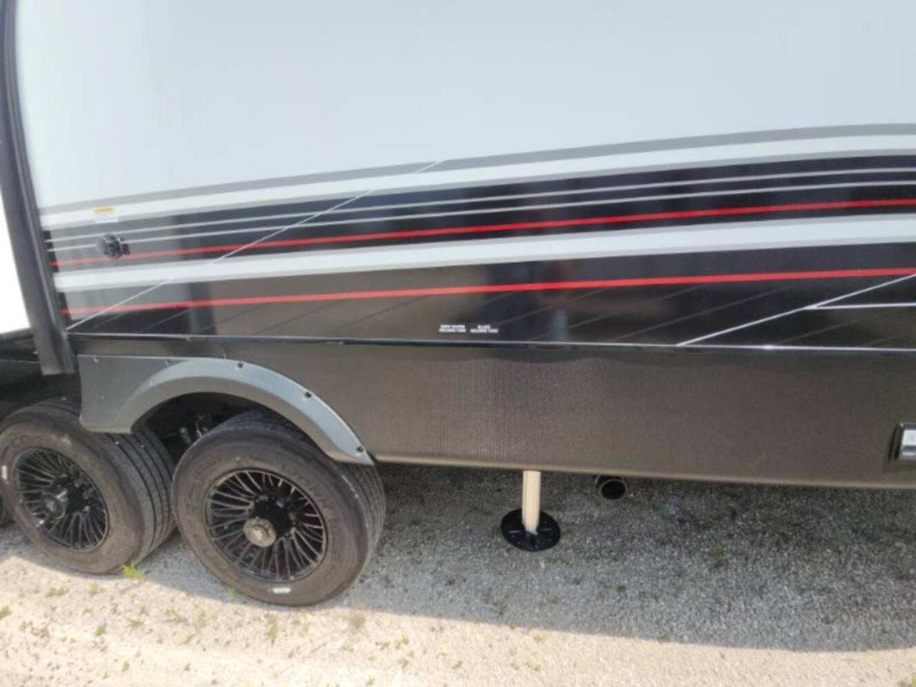 A photo of this 2026 Jayco Seismic 395