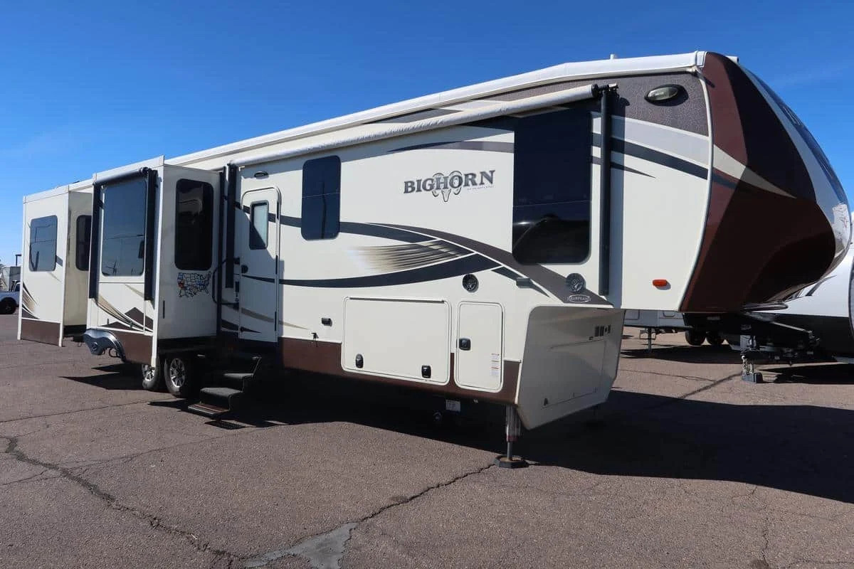 2016 Heartland BIG HORN 3970RD in apache junction AZ