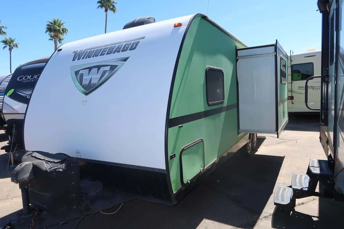 2014 Winnebago MINNIE 2451BHS in apache junction AZ