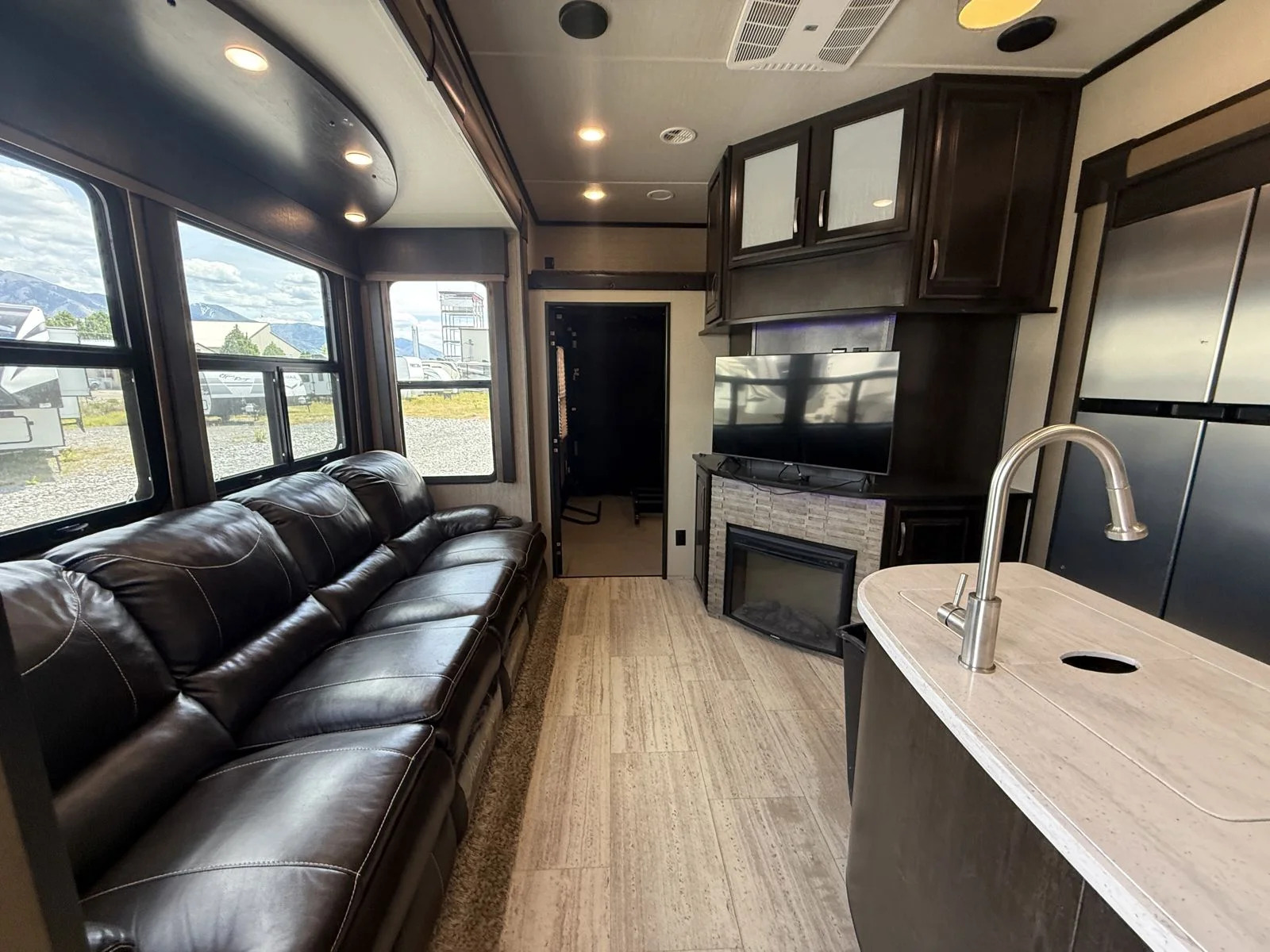 View more photos of this listing